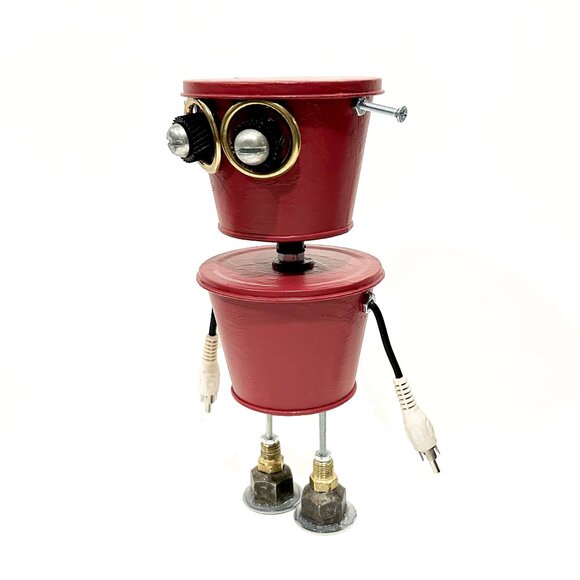 BUCK, a found objects robot sculpture - Picture 2 of 5